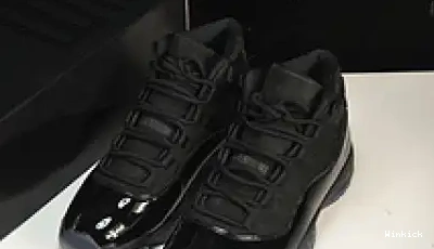GOWN JORDAN 378037-005 - AND CAP RETRO 11 0413